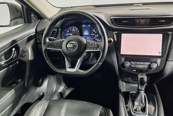 Nissan Rogue II Рестайлинг с пробегом 2017 года, цена 1 580 000 рублей, 123919 км, внедорожник, Автокод Объявления