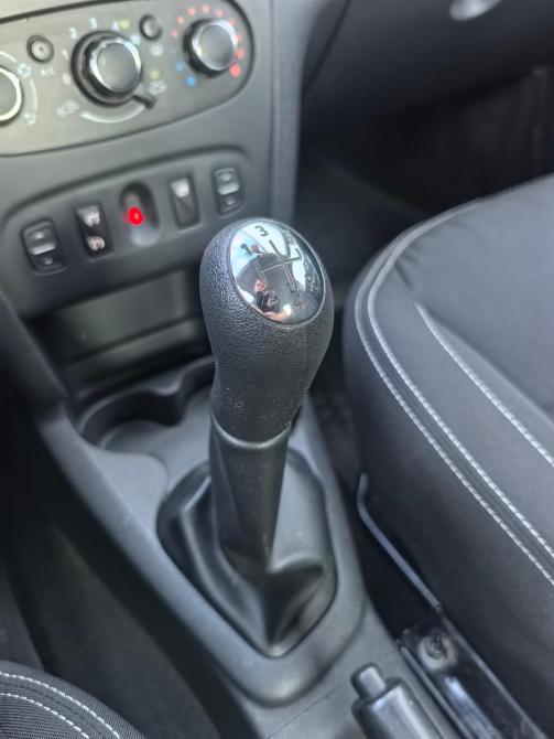 Renault Logan II Санкт-Петербург  - изображение 16