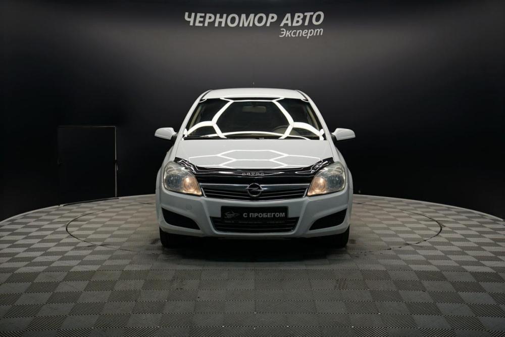 Opel Astra H Рестайлинг Крым  - изображение 8