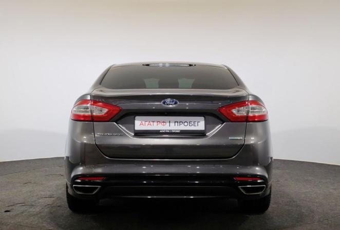 Ford Mondeo V с пробегом 2015 года, цена 1 580 000 рублей, 182006 км, седан, Автокод Объявления