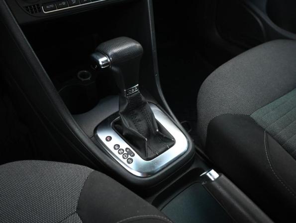 Volkswagen Polo V с пробегом 2010 года, цена 729 000 рублей, 292195 км, хэтчбек, Автокод Объявления