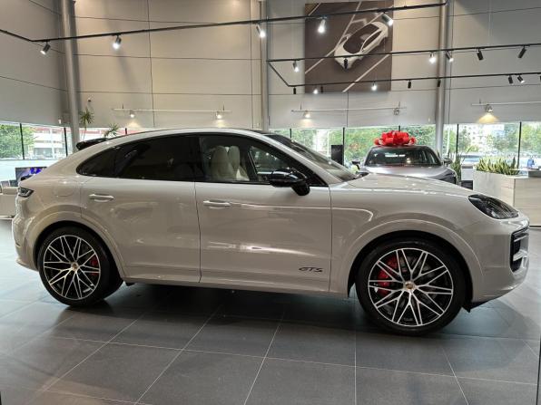 Porsche Cayenne III Рестайлинг с пробегом 2026 года, цена 25 490 000 рублей, 332 км, внедорожник, Автокод Объявления