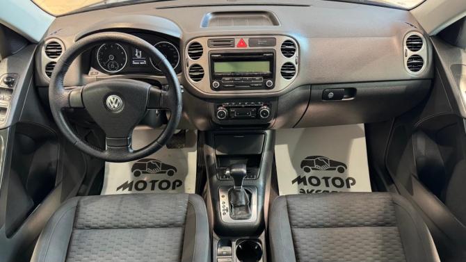 Volkswagen Tiguan I с пробегом 2010 года, цена 875 000 рублей, 246663 км, внедорожник, Автокод Объявления