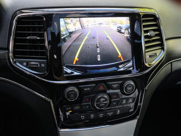 Jeep Grand Cherokee IV (WK2) Рестайлинг с пробегом 2021 года, цена 5 400 000 рублей, 29709 км, внедорожник, Автокод Объявления