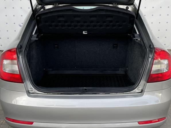 Skoda Octavia II (A5) Рестайлинг с пробегом 2012 года, цена 895 000 рублей, 183564 км, лифтбек, Автокод Объявления