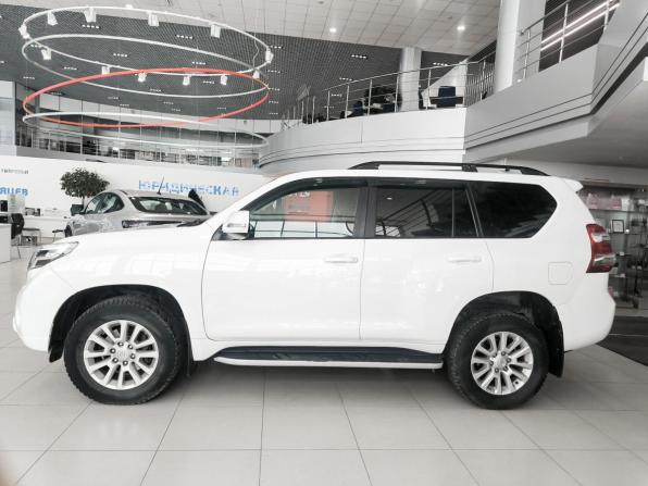 Toyota Land Cruiser Prado 150 Series Рестайлинг 1 с пробегом 2014 года, цена 3 250 000 рублей, 180780 км, внедорожник, Автокод Объявления