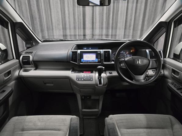 Honda Stepwgn IV с пробегом 2010 года, цена 1 099 000 рублей, 440000 км, минивэн, Автокод Объявления