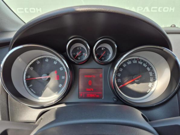 Opel Astra J Рестайлинг с пробегом 2012 года, цена 900 000 рублей, 123046 км, хэтчбек, Автокод Объявления