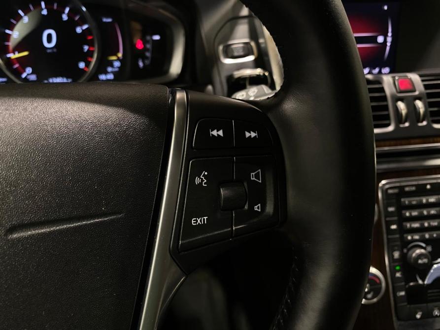 Volvo XC60 I Рестайлинг Челябинск  - изображение 18
