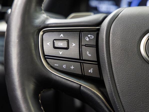 Lexus ES VII с пробегом 2020 года, цена 4 348 000 рублей, 44825 км, седан, Автокод Объявления
