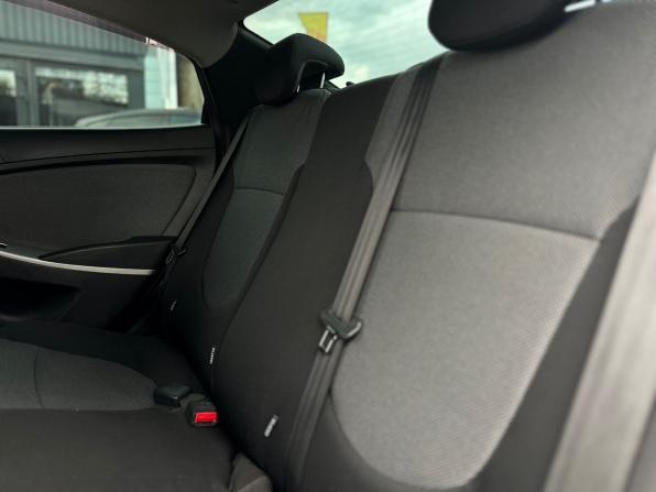 Hyundai Solaris I с пробегом 2012 года, цена 649 000 рублей, 172383 км, седан, Автокод Объявления
