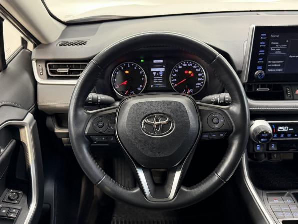Toyota RAV4 V (XA50) с пробегом 2021 года, цена 3 870 000 рублей, 20687 км, внедорожник, Автокод Объявления