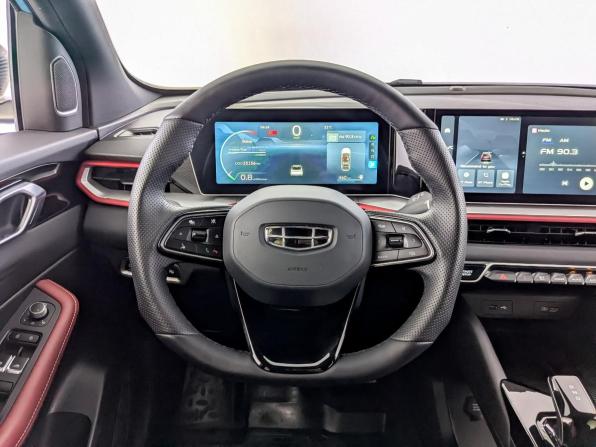 Geely Coolray I Рестайлинг с пробегом 2024 года, цена 2 299 000 рублей, 15151 км, внедорожник, Автокод Объявления