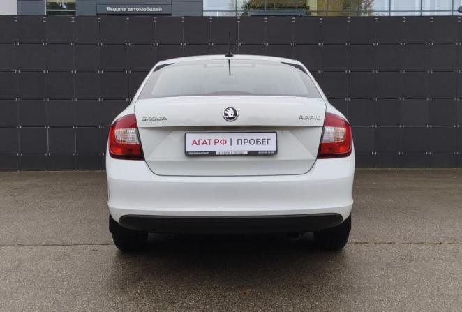 Skoda Rapid I с пробегом 2017 года, цена 1 270 000 рублей, 120000 км, лифтбек, Автокод Объявления