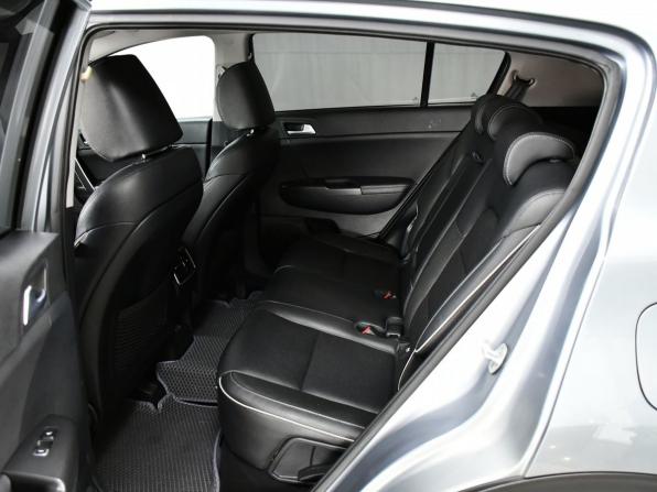 Kia Sportage IV Рестайлинг с пробегом 2019 года, цена 2 487 000 рублей, 111382 км, внедорожник, Автокод Объявления