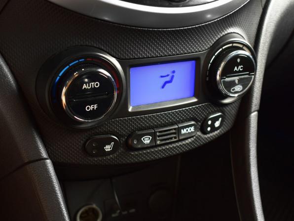 Hyundai Solaris I с пробегом 2014 года, цена 1 049 995 рублей, 157865 км, седан, Автокод Объявления