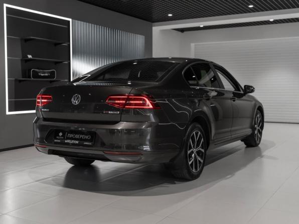 Volkswagen Passat B8 с пробегом 2016 года, цена 1 650 000 рублей, 125877 км, седан, Автокод Объявления