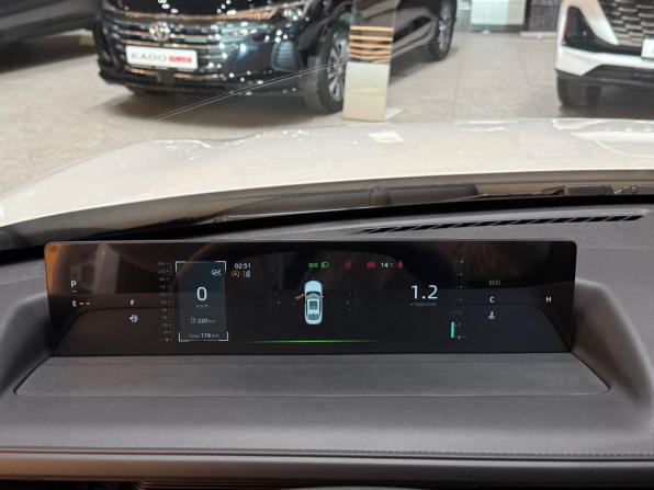 Changan Lamore с пробегом 2024 года, цена 2 749 000 рублей, 50 км, седан, Автокод Объявления