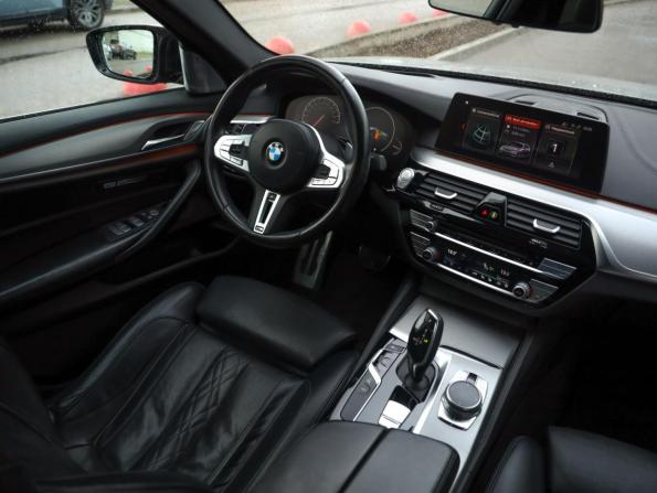 BMW 5 серии VII (G30/G31/G38) с пробегом 2018 года, цена 3 885 750 рублей, 130705 км, седан, Автокод Объявления