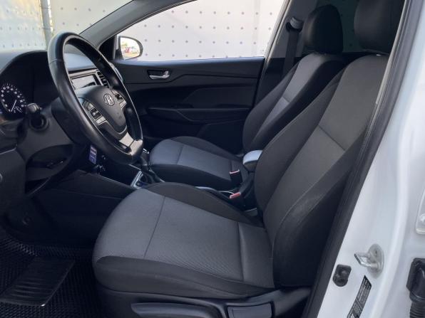 Hyundai Solaris II с пробегом 2017 года, цена 1 150 000 рублей, 186805 км, седан, Автокод Объявления