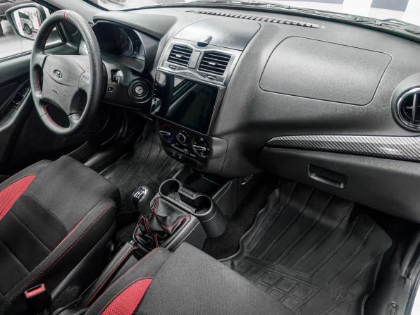 Lada (ВАЗ) Granta I Рестайлинг с пробегом 2022 года, цена 919 900 рублей, 49500 км, седан, Автокод Объявления