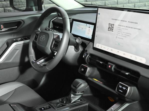 Toyota RAV4 VI (XA60) с пробегом 2026 года, цена 4 490 000 рублей, 64 км, внедорожник, Автокод Объявления