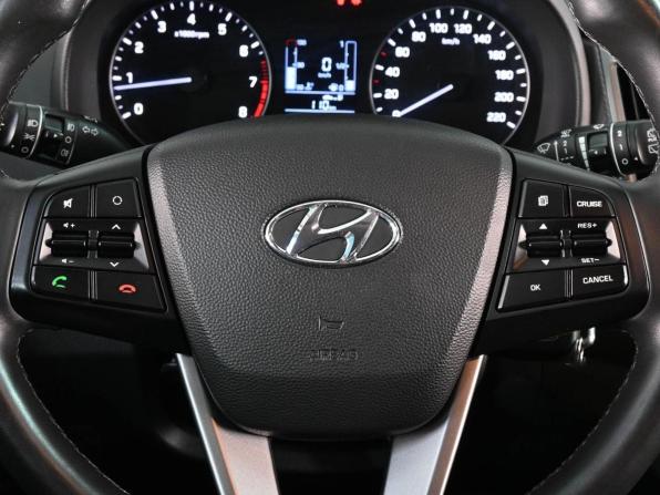 Hyundai Creta I с пробегом 2019 года, цена 1 939 000 рублей, 126680 км, внедорожник, Автокод Объявления
