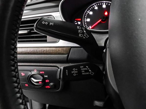 Audi A6 IV (C7) Рестайлинг с пробегом 2015 года, цена 1 919 000 рублей, 188428 км, седан, Автокод Объявления