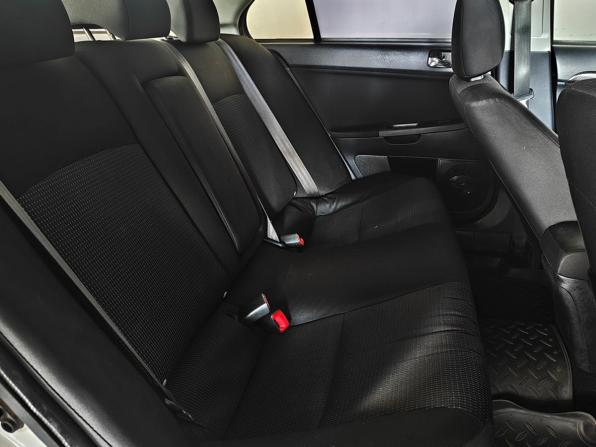Mitsubishi Lancer X с пробегом 2010 года, цена 570 000 рублей, 421123 км, седан, Автокод Объявления