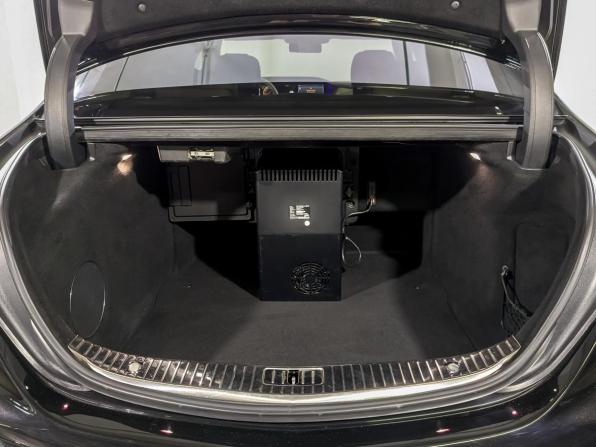 Mercedes-Benz Maybach S-Класс I (X222) Рестайлинг с пробегом 2018 года, цена 4 700 000 рублей, 124280 км, седан, Автокод Объявления