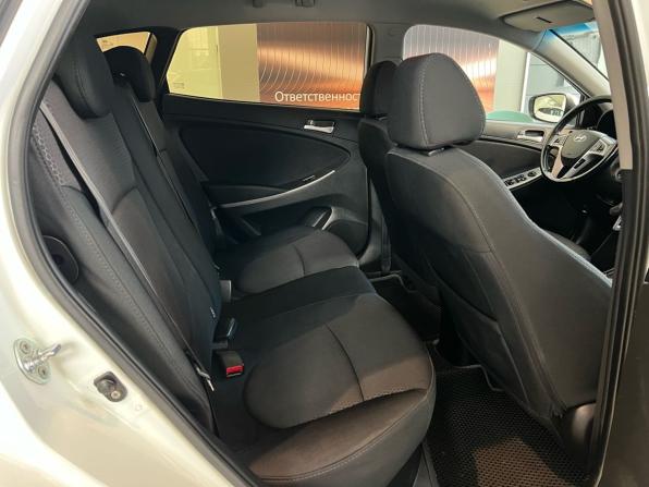 Hyundai Solaris I Рестайлинг с пробегом 2014 года, цена 1 099 000 рублей, 97908 км, хэтчбек, Автокод Объявления