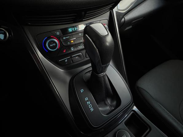 Ford Kuga II Рестайлинг с пробегом 2017 года, цена 1 499 000 рублей, 127288 км, внедорожник, Автокод Объявления