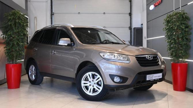 Hyundai Santa Fe II Рестайлинг с пробегом 2010 года, цена 880 000 рублей, 257757 км, внедорожник, Автокод Объявления