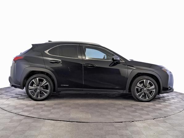 Lexus UX I с пробегом 2022 года, цена 3 999 000 рублей, 46975 км, внедорожник, Автокод Объявления