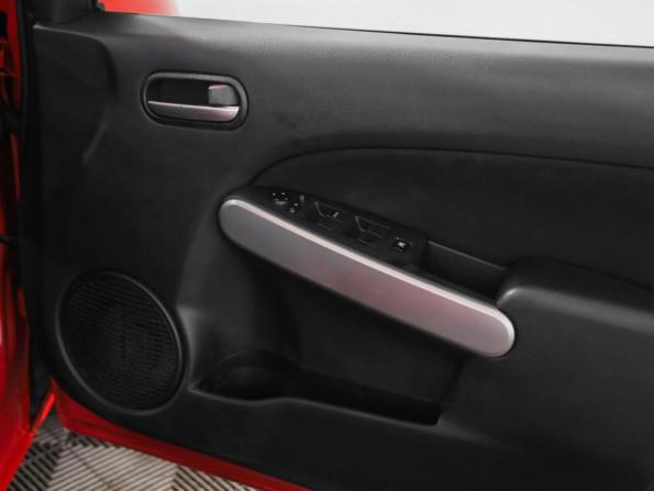 Mazda Demio III (DE) с пробегом 2012 года, цена 599 000 рублей, 99848 км, хэтчбек, Автокод Объявления