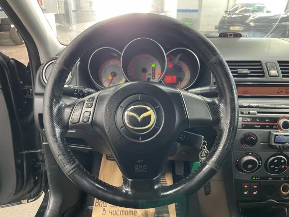 Mazda 3 I (BK) Рестайлинг с пробегом 2006 года, цена 457 700 рублей, 242152 км, хэтчбек, Автокод Объявления