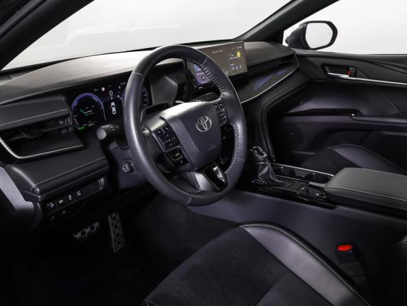 Toyota Camry IX (XV80) China Market с пробегом 2025 года, цена 4 026 000 рублей, 16076 км, седан, Автокод Объявления