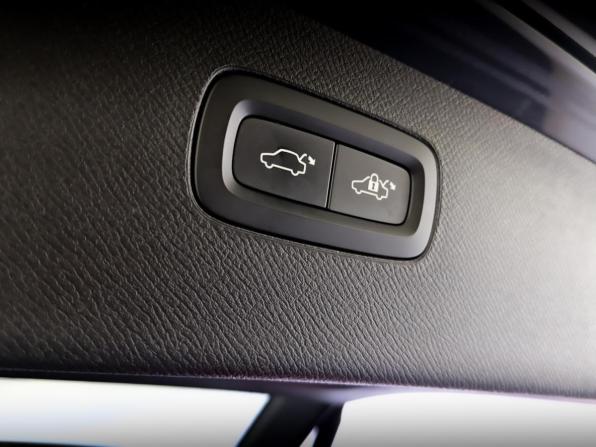 Volvo XC90 II Рестайлинг 1 с пробегом 2021 года, цена 4 700 000 рублей, 118501 км, внедорожник, Автокод Объявления