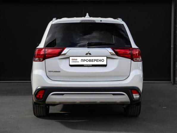 Mitsubishi Outlander III Рестайлинг 3 с пробегом 2020 года, цена 2 399 000 рублей, 94719 км, внедорожник, Автокод Объявления