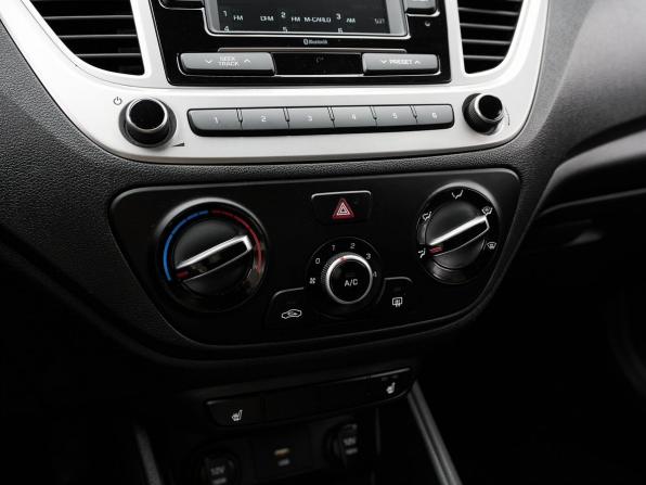 Hyundai Accent V Рестайлинг с пробегом 2022 года, цена 1 438 000 рублей, 42141 км, седан, Автокод Объявления
