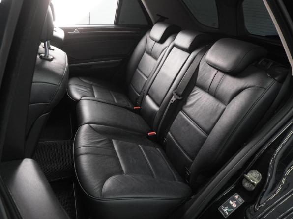 Mercedes-Benz M-Класс II (W164) Рестайлинг с пробегом 2010 года, цена 1 649 000 рублей, 227261 км, внедорожник, Автокод Объявления