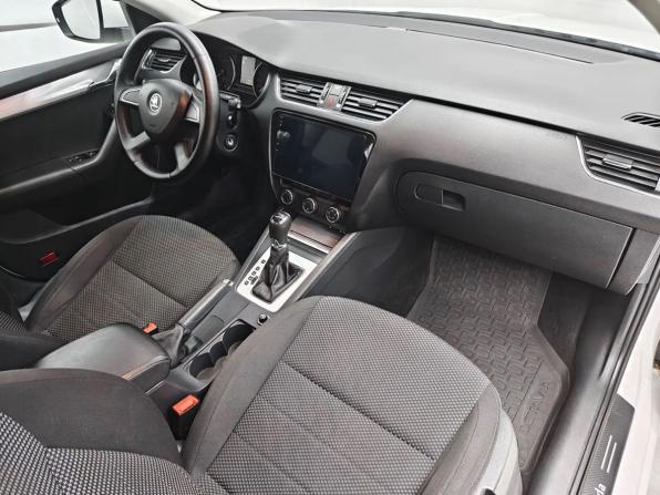 Skoda Octavia III (A7) с пробегом 2013 года, цена 1 190 000 рублей, 152000 км, лифтбек, Автокод Объявления