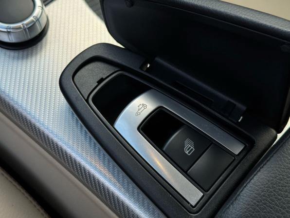 Mercedes-Benz SLC I (R172) с пробегом 2017 года, цена 5 550 000 рублей, 15841 км, родстер, Автокод Объявления