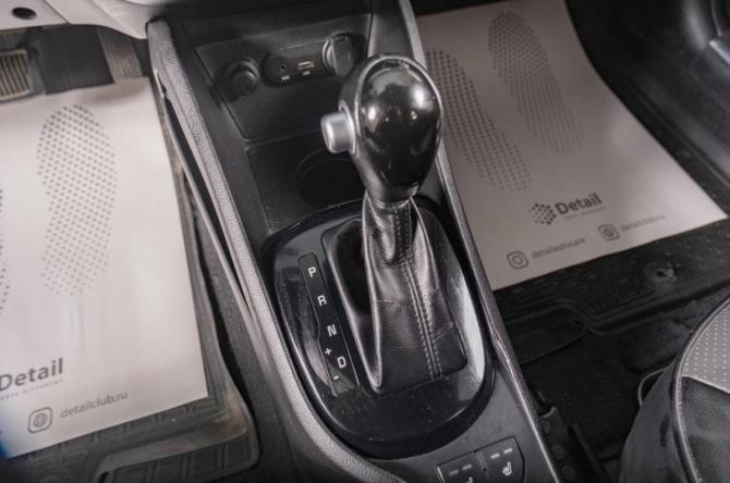 Kia Rio III Рестайлинг с пробегом 2016 года, цена 1 059 000 рублей, 130000 км, седан, Автокод Объявления