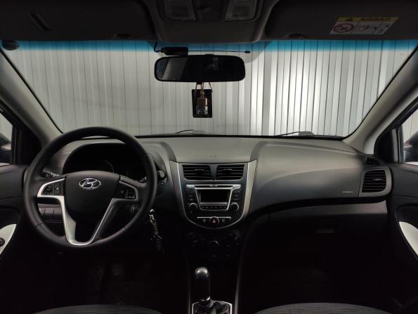 Hyundai Solaris I Рестайлинг с пробегом 2014 года, цена 970 000 рублей, 71000 км, хэтчбек, Автокод Объявления