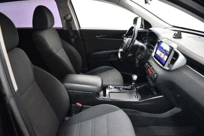Kia Sorento III Prime Рестайлинг с пробегом 2018 года, цена 2 370 000 рублей, 123867 км, внедорожник, Автокод Объявления