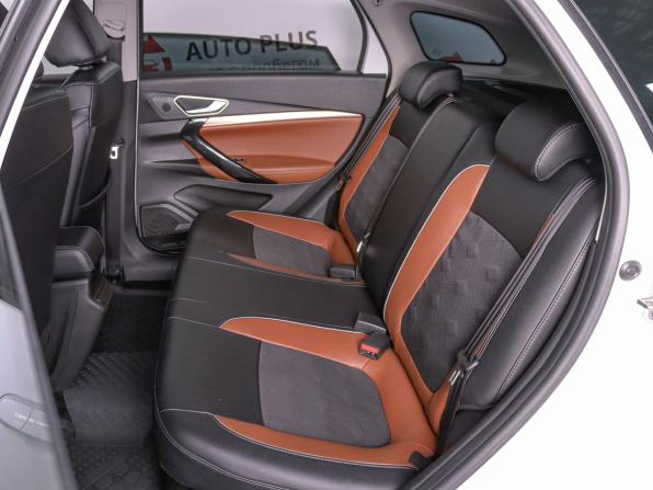 Lada (ВАЗ) Vesta I Рестайлинг (NG) с пробегом 2024 года, цена 1 399 000 рублей, 41700 км, универсал, Автокод Объявления