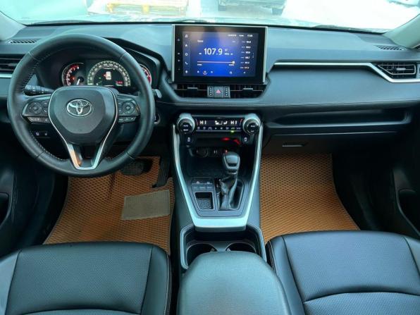 Toyota RAV4 V (XA50) с пробегом 2021 года, цена 3 099 000 рублей, 39840 км, внедорожник, Автокод Объявления