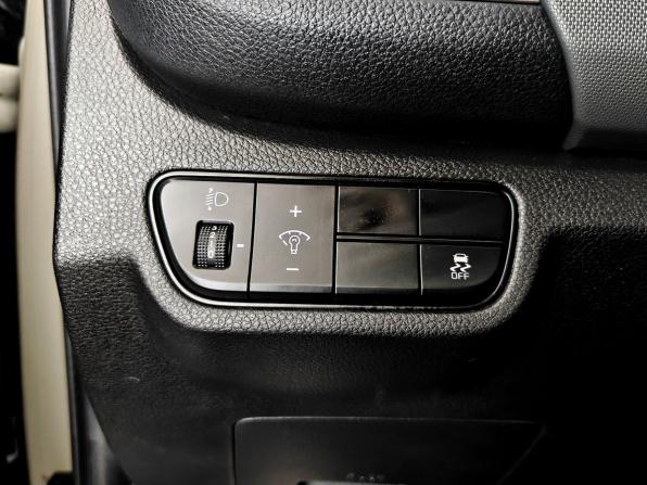 Kia Seltos I Рестайлинг с пробегом 2023 года, цена 2 550 000 рублей, 44000 км, внедорожник, Автокод Объявления