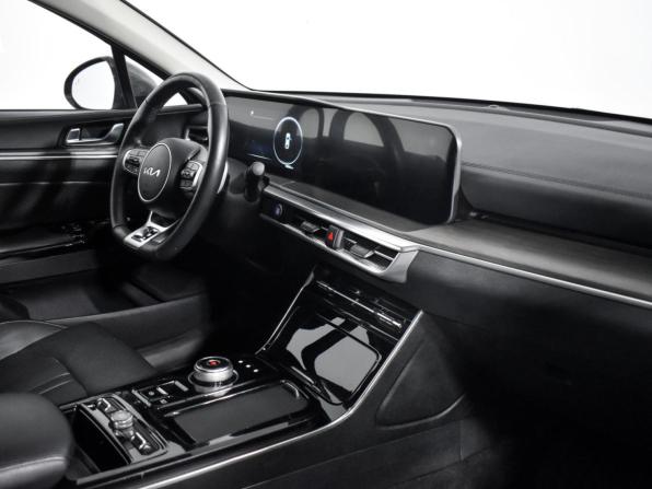 Kia K5 III с пробегом 2024 года, цена 3 049 000 рублей, 44962 км, седан, Автокод Объявления